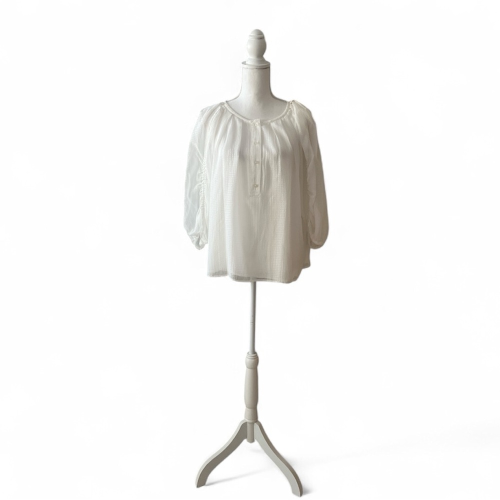 Calvin Klein  Women's Long-Sleeve Blouse